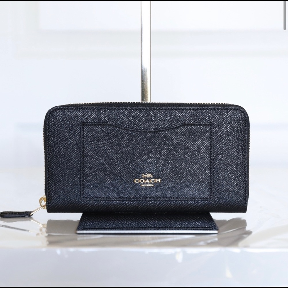Coach Crossgrain Accordion Zip Around Wallet